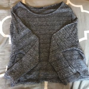 Stylish Brandy Melville top!